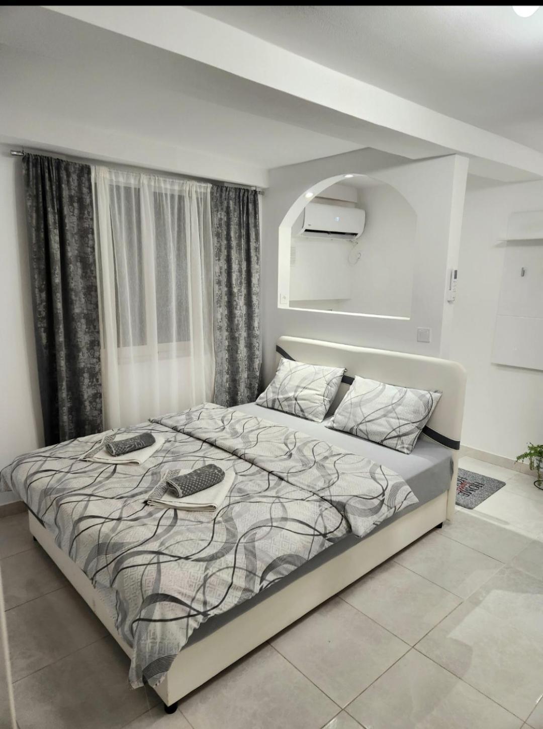 Apartment Marina Kotor Exterior foto